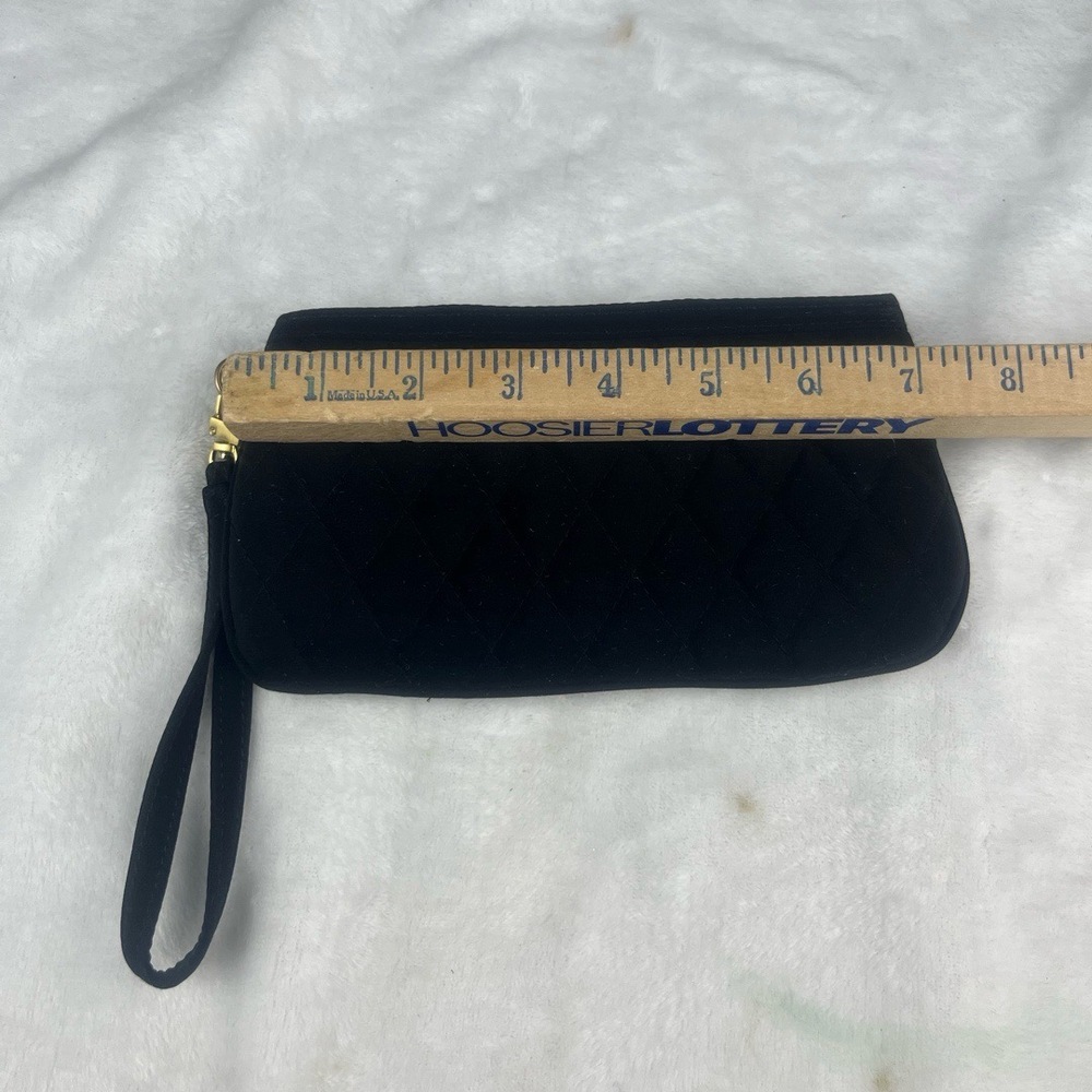 Vera Bradley Wristlet Black Quilted Gold-Tone Hardware Chic Classic - Picture 6 of 7